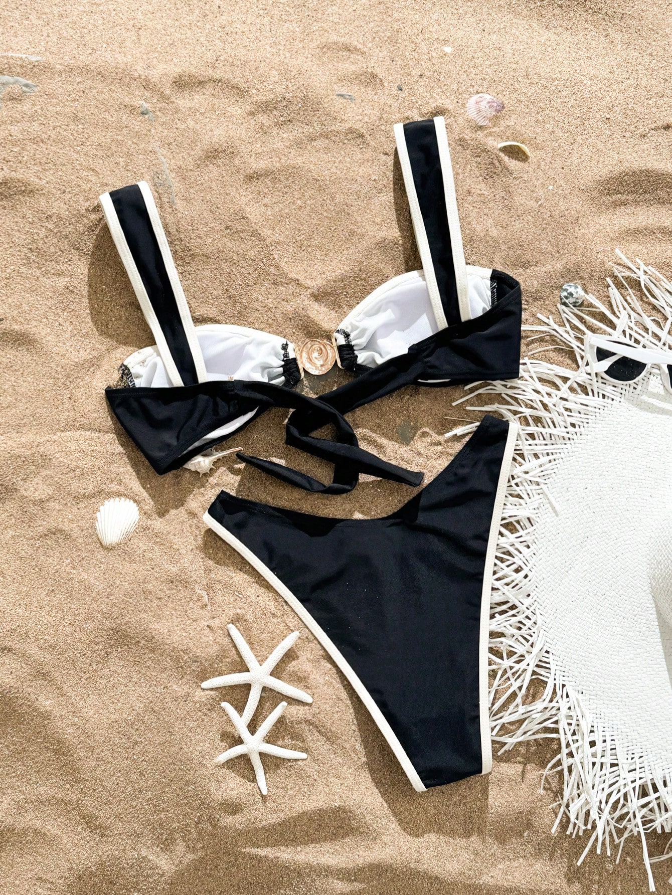 Bikini Negro Corte Alto - Imagen 4
